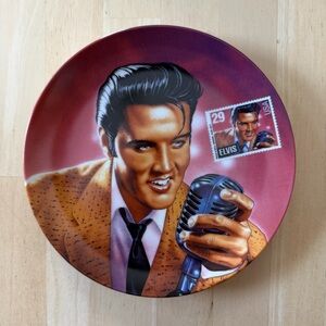 Elvis Presley 'The Rock and Roll Legend' Collectible Plate from Delphi
